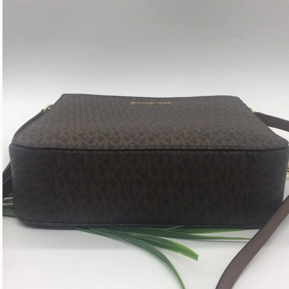 Michael Kors LG MESSENGER Crossbody BROWN